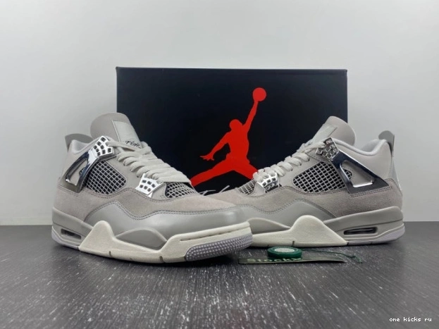 Rep 4 Moments Air Frozen Jordan AQ9129-001 0701